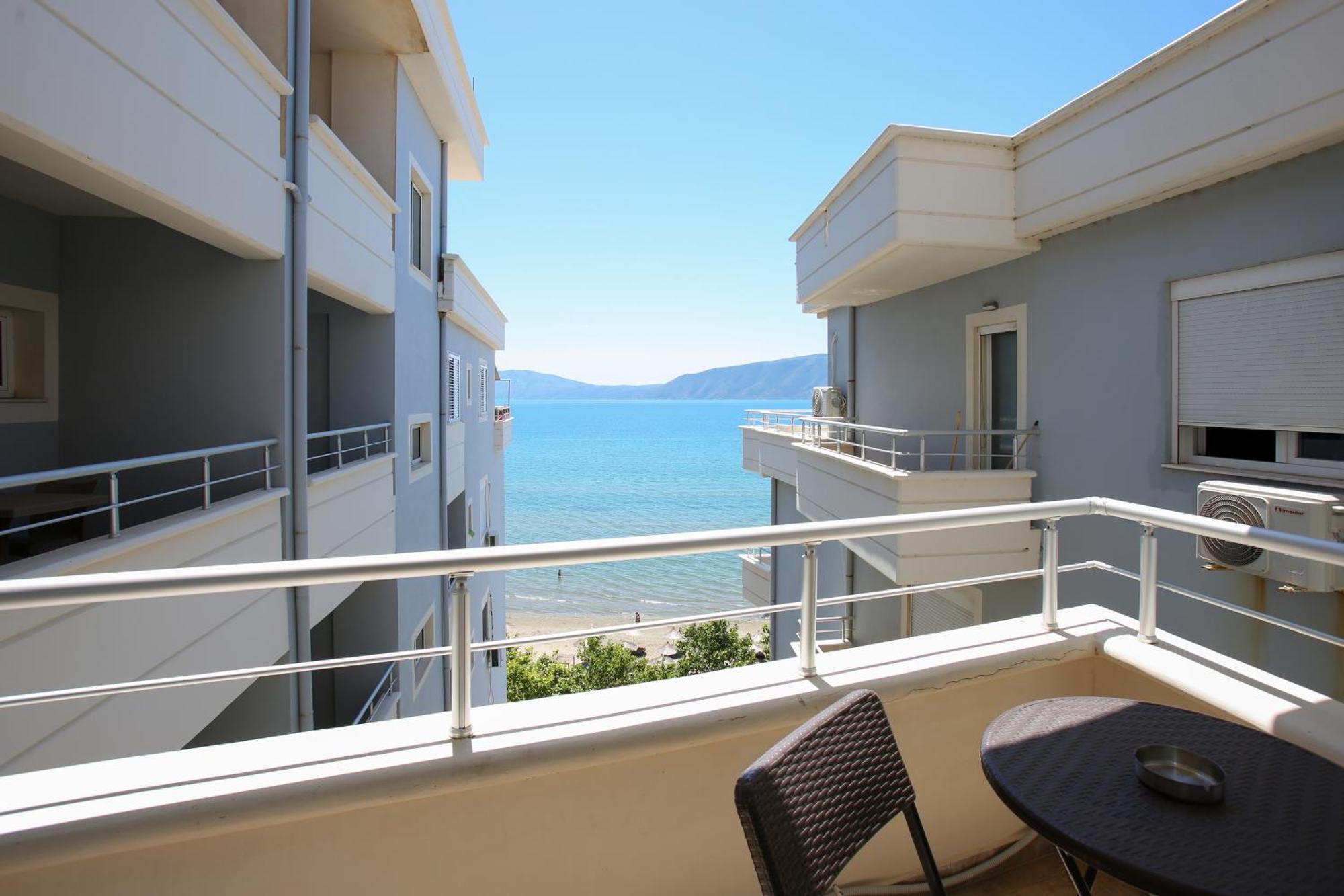 Oasis Residence Vlorë Εξωτερικό φωτογραφία